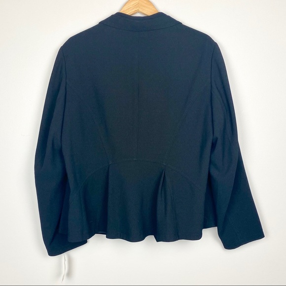 HALOGEN Black Blazer - Picture 2 of 3